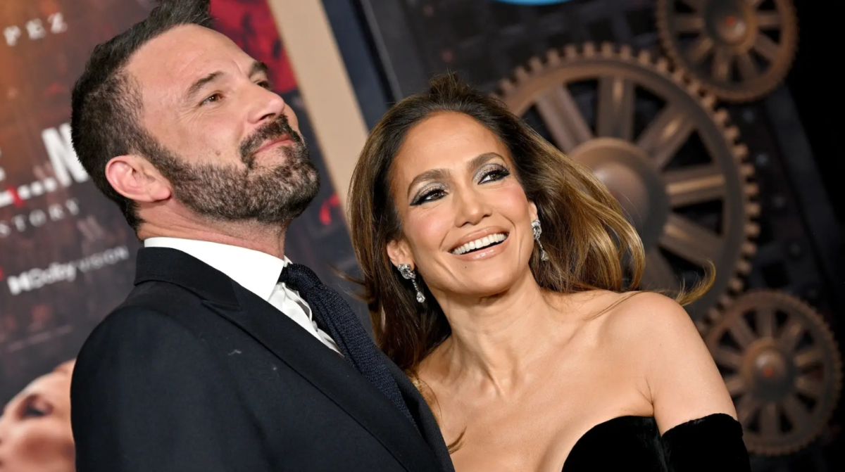 Ben Affleck, Jennifer Lopez Return To His Brentwood Rental After ...