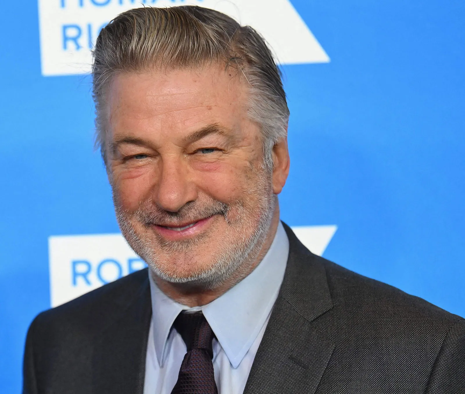 Alec Baldwin Returns To Snl Following Dismissal Of Charges Over Fatal