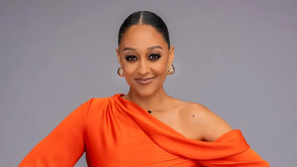 Tia Mowry